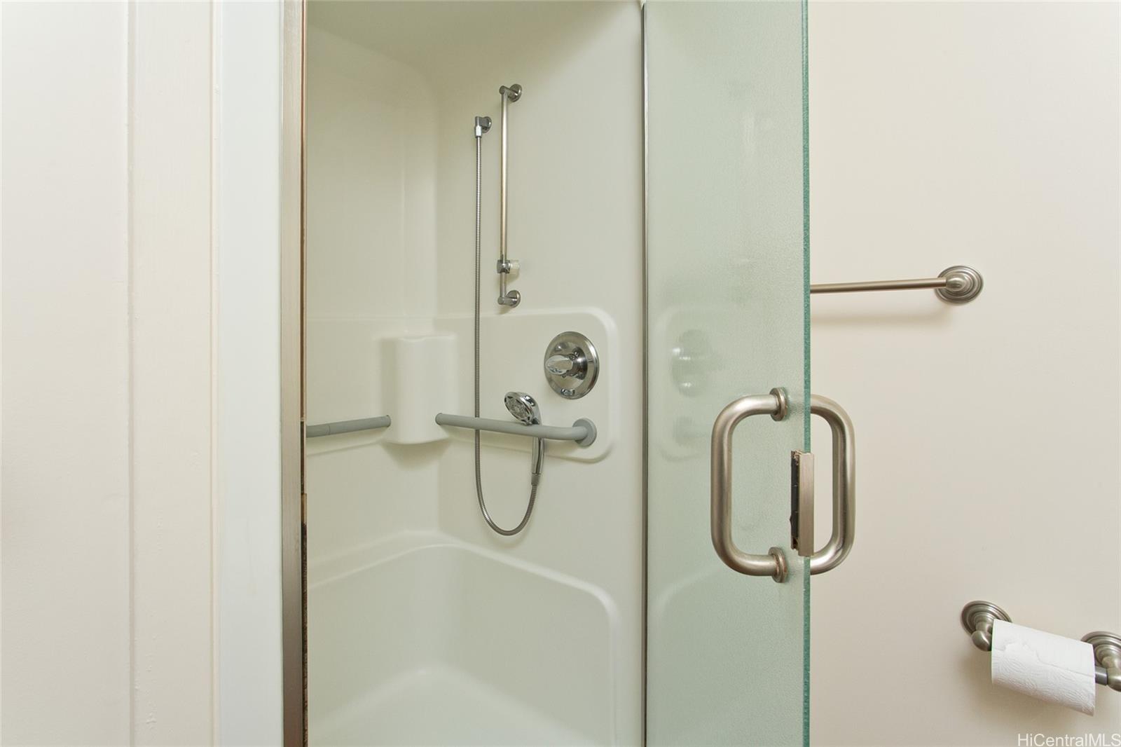 95-1050 Makaikai Street  Unit 27F