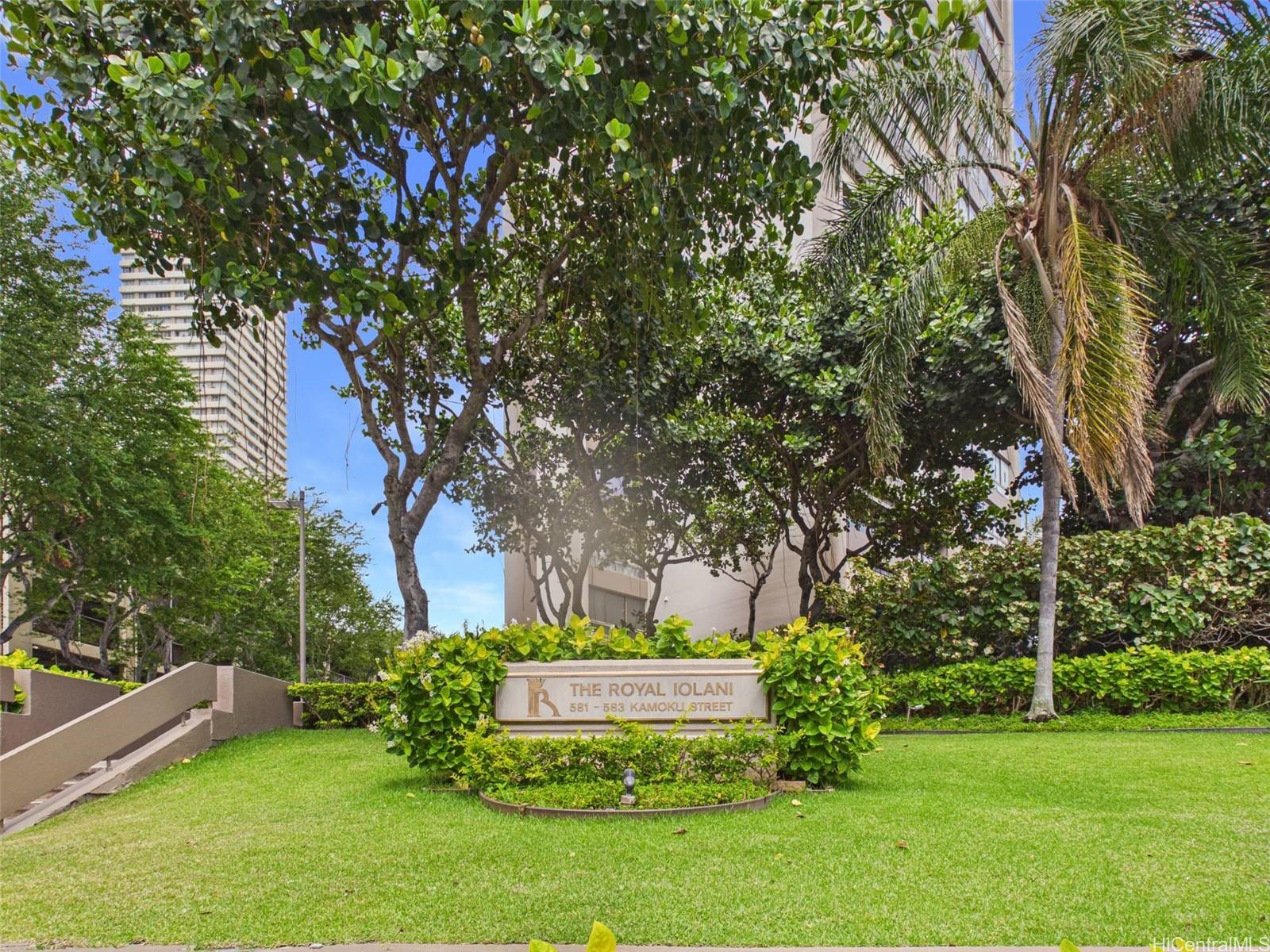 581 Kamoku Street  Unit Ewa/904