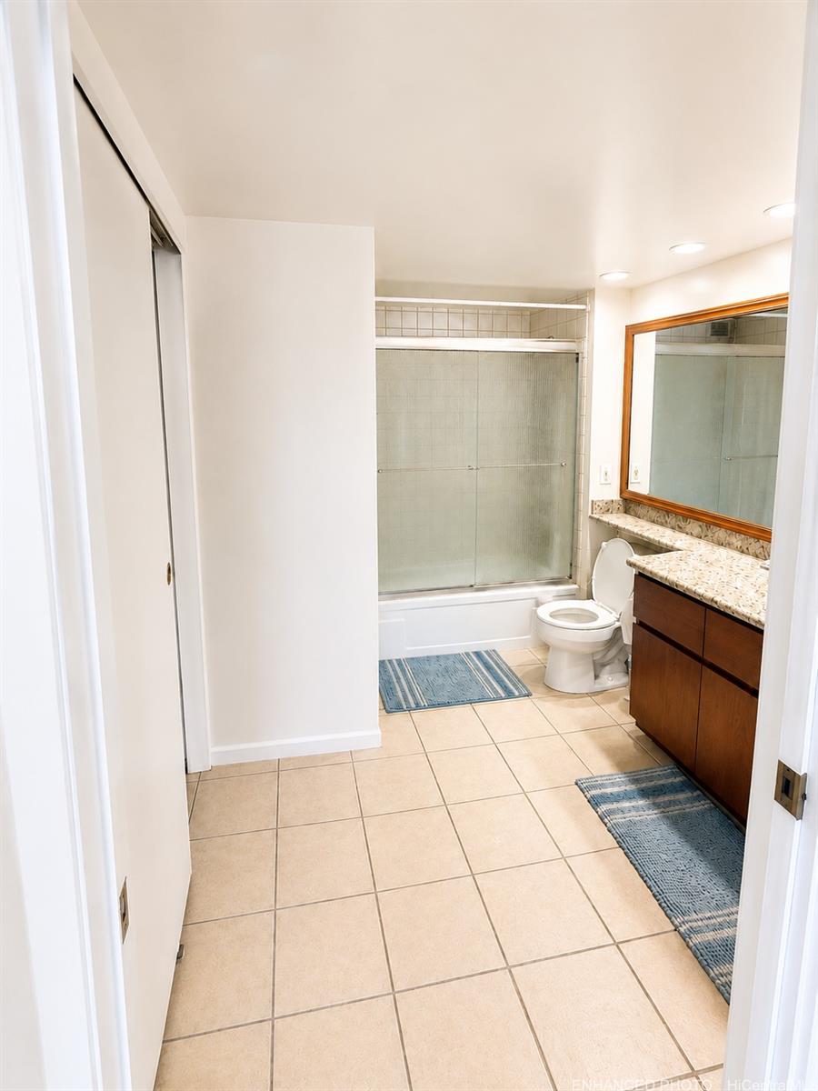 581 Kamoku Street  Unit Ewa/904