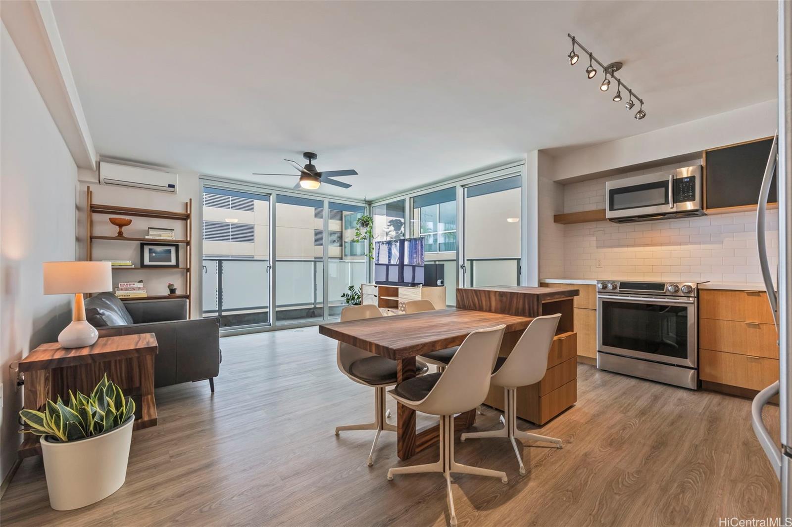 801 South Street 521