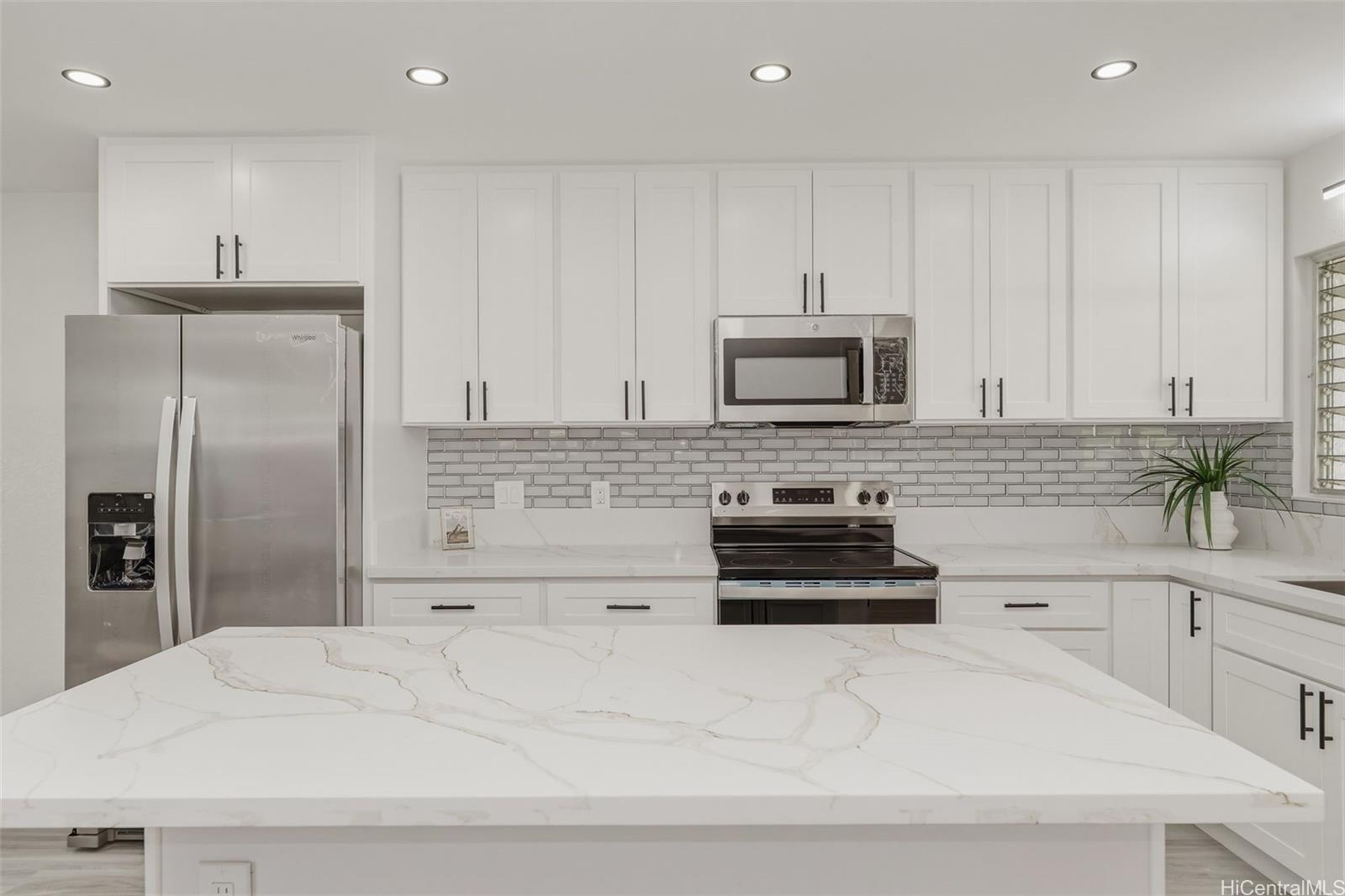 98-1409 Kamahao Street  Unit 158