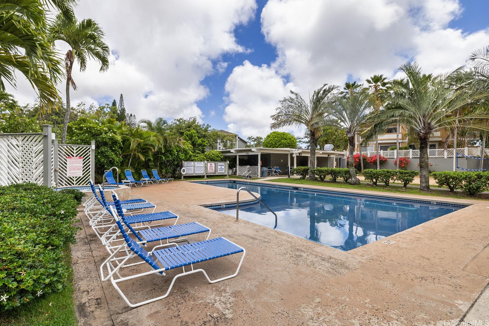 492 Mananai Place  Unit 13E