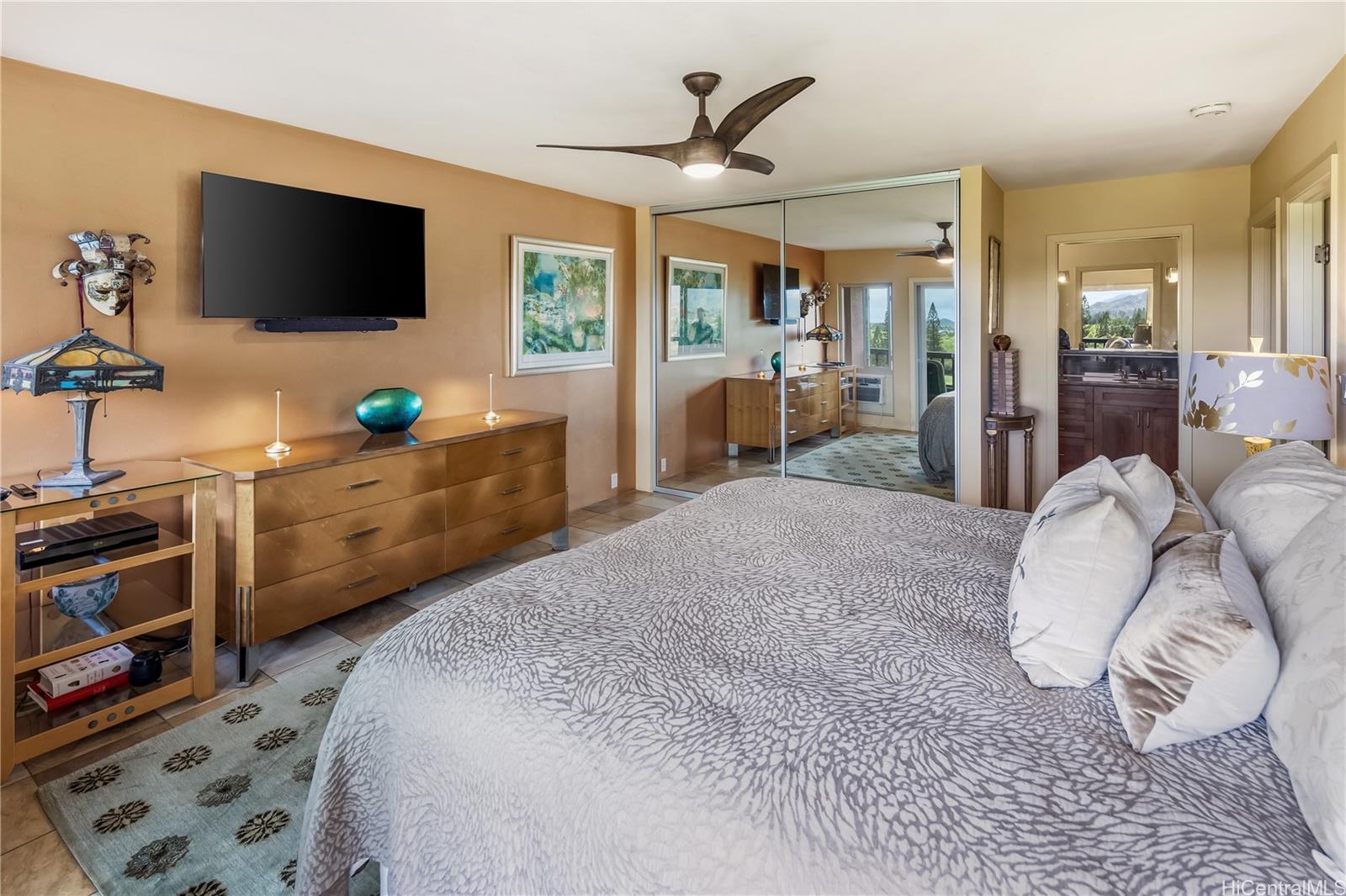 1302 Kamahele Street  Unit 2402