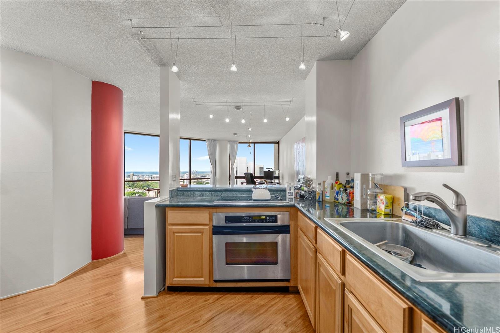 2101 Nuuanu Avenue  Unit I-1503