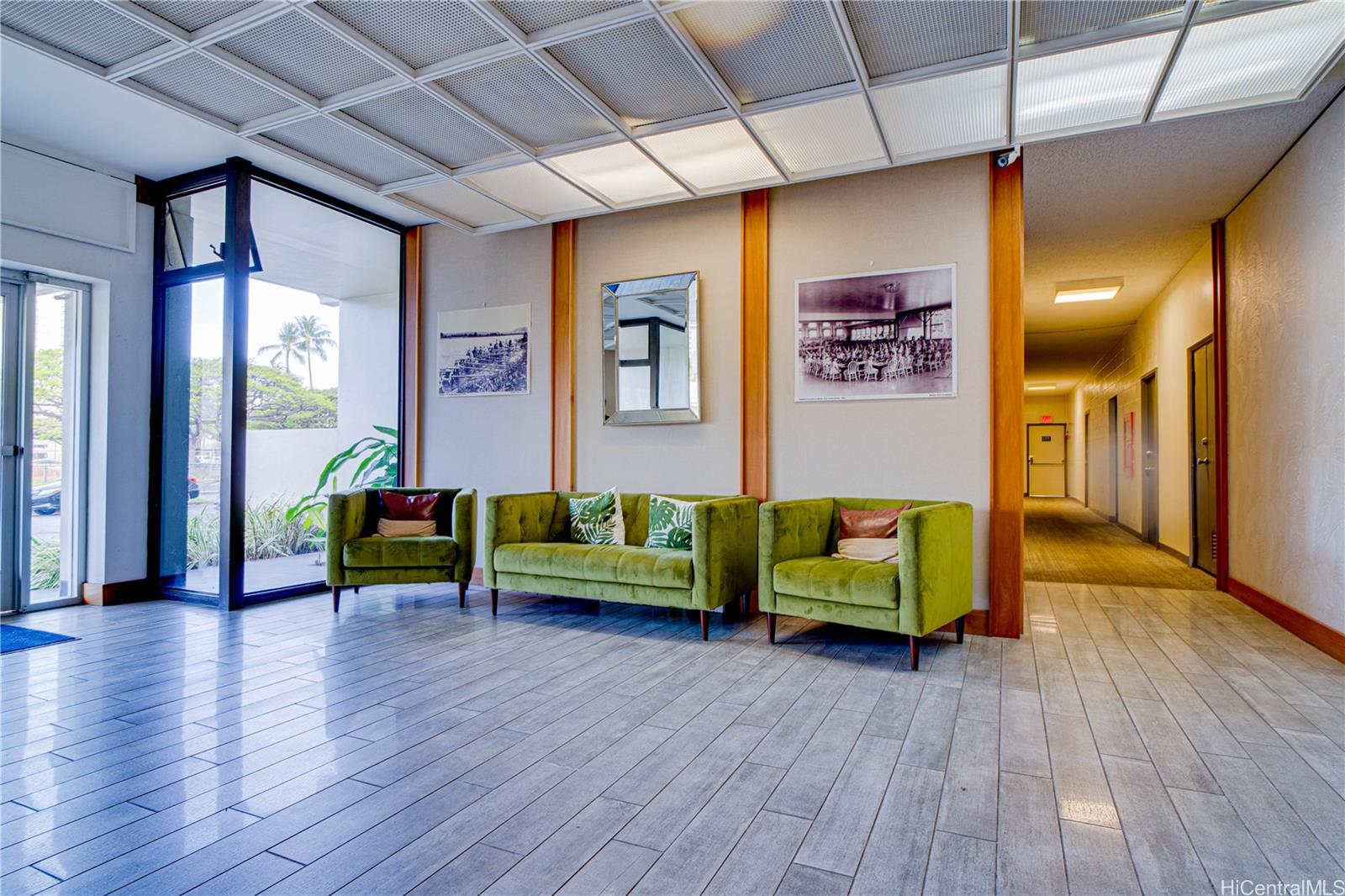 509 University Avenue  Unit 908