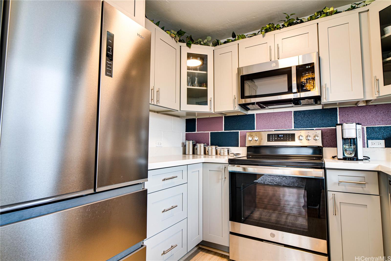 509 University Avenue  Unit 908