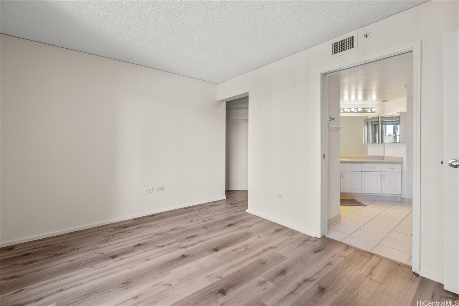 1314 Kalakaua Avenue  Unit 610