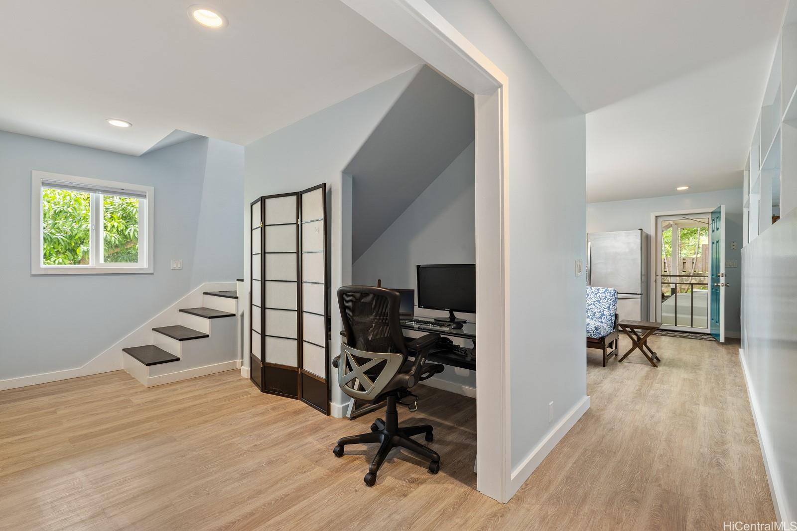 344 Lama Place