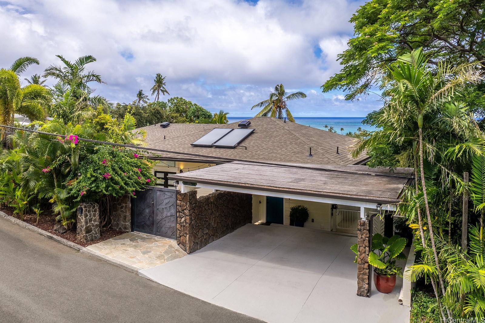 344 Lama Place