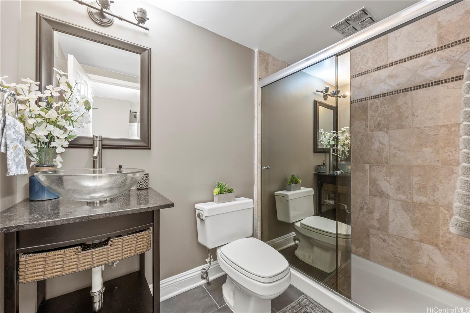 2333 Kapiolani Boulevard  Unit 3106