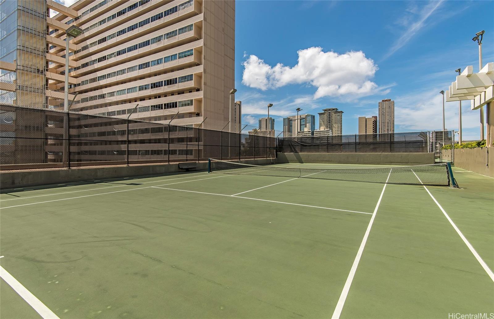 2333 Kapiolani Boulevard  Unit 3106