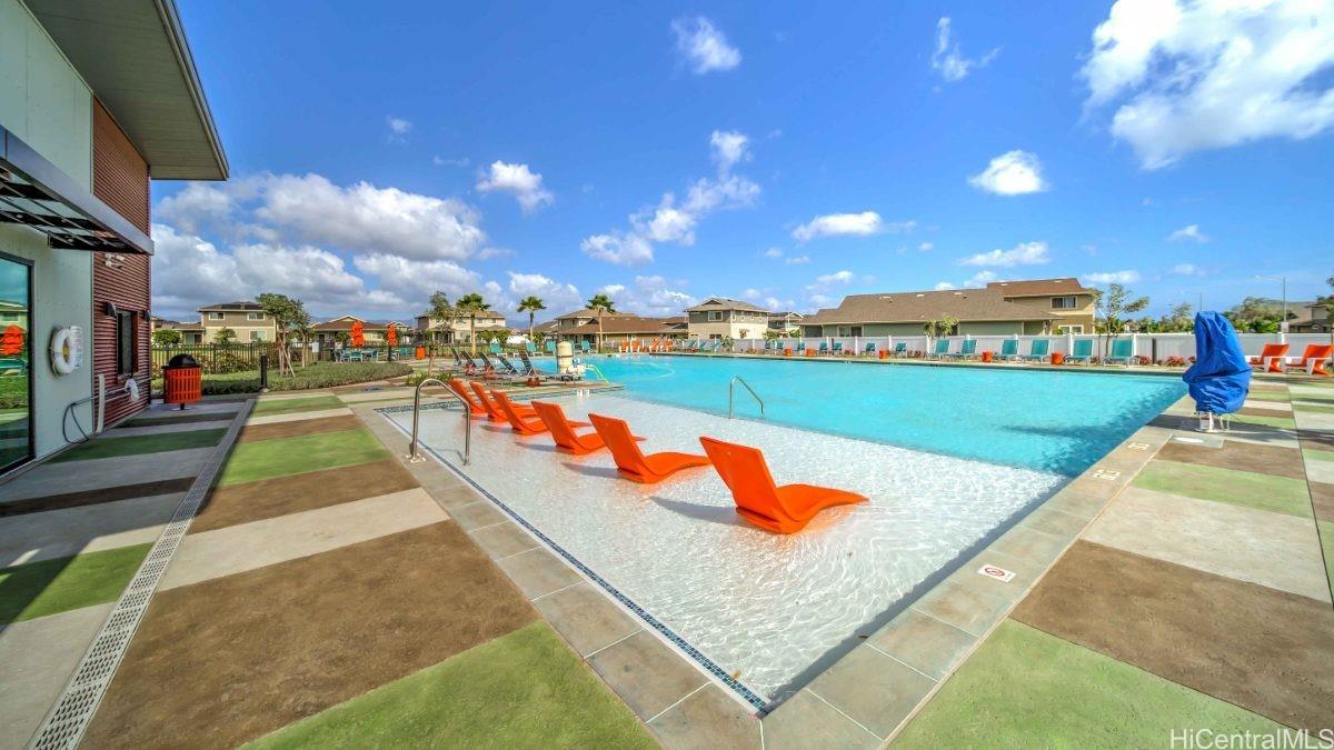 Photo 11 of 15
