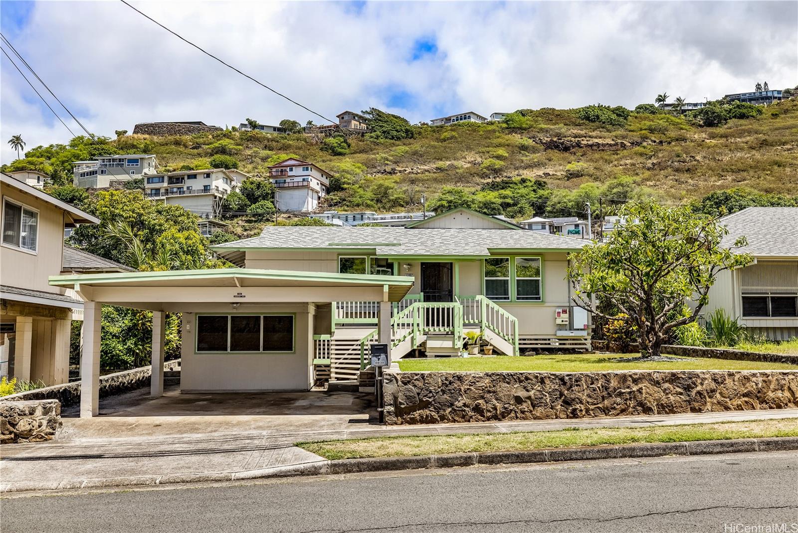 1362 Ainakoa Avenue
