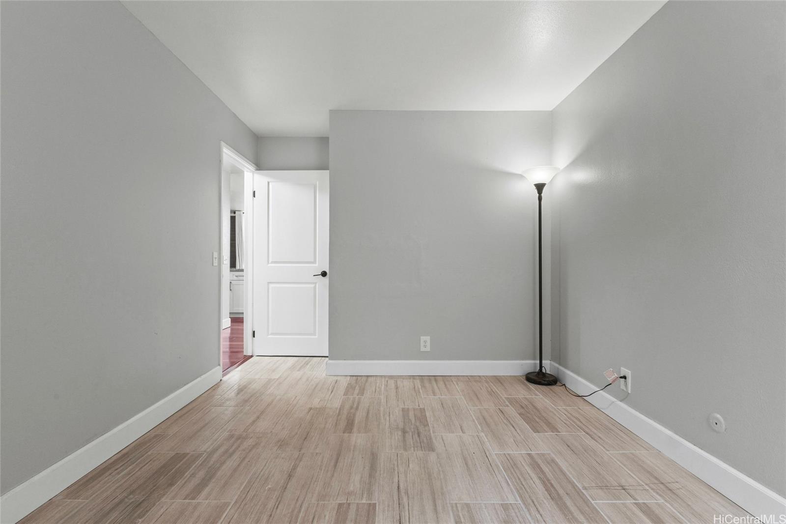 84-707 Kiana Place  Unit 103B