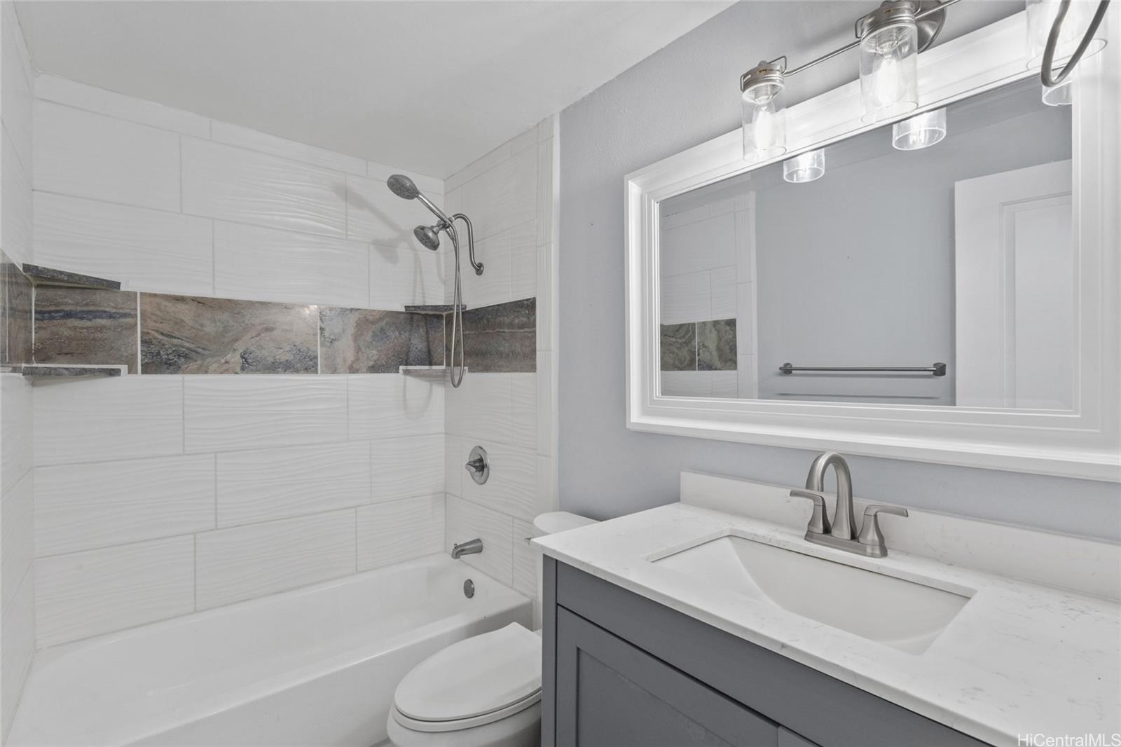 84-707 Kiana Place  Unit 103B