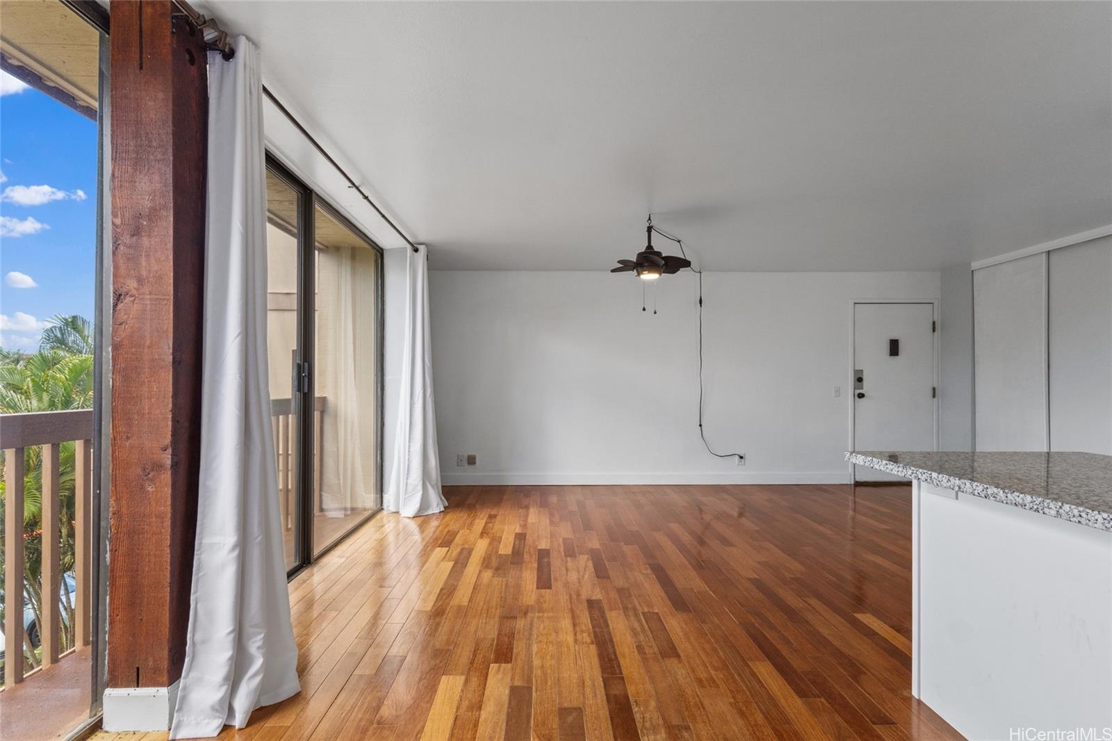 84-707 Kiana Place  Unit 103B