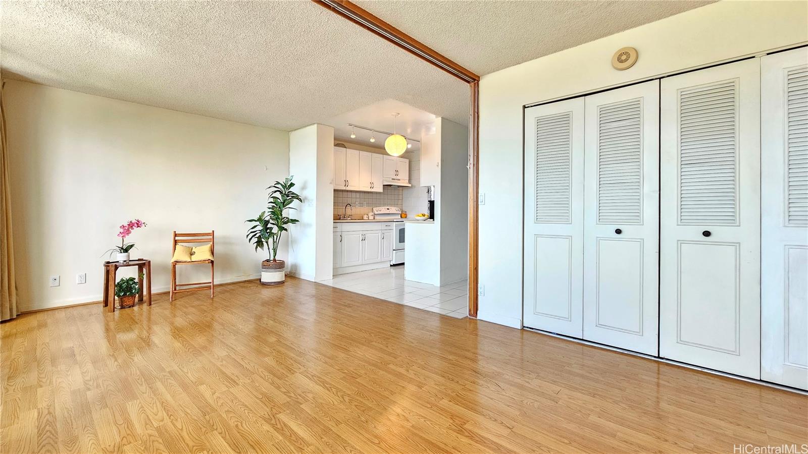 1025 Kalo Place  Unit 1004