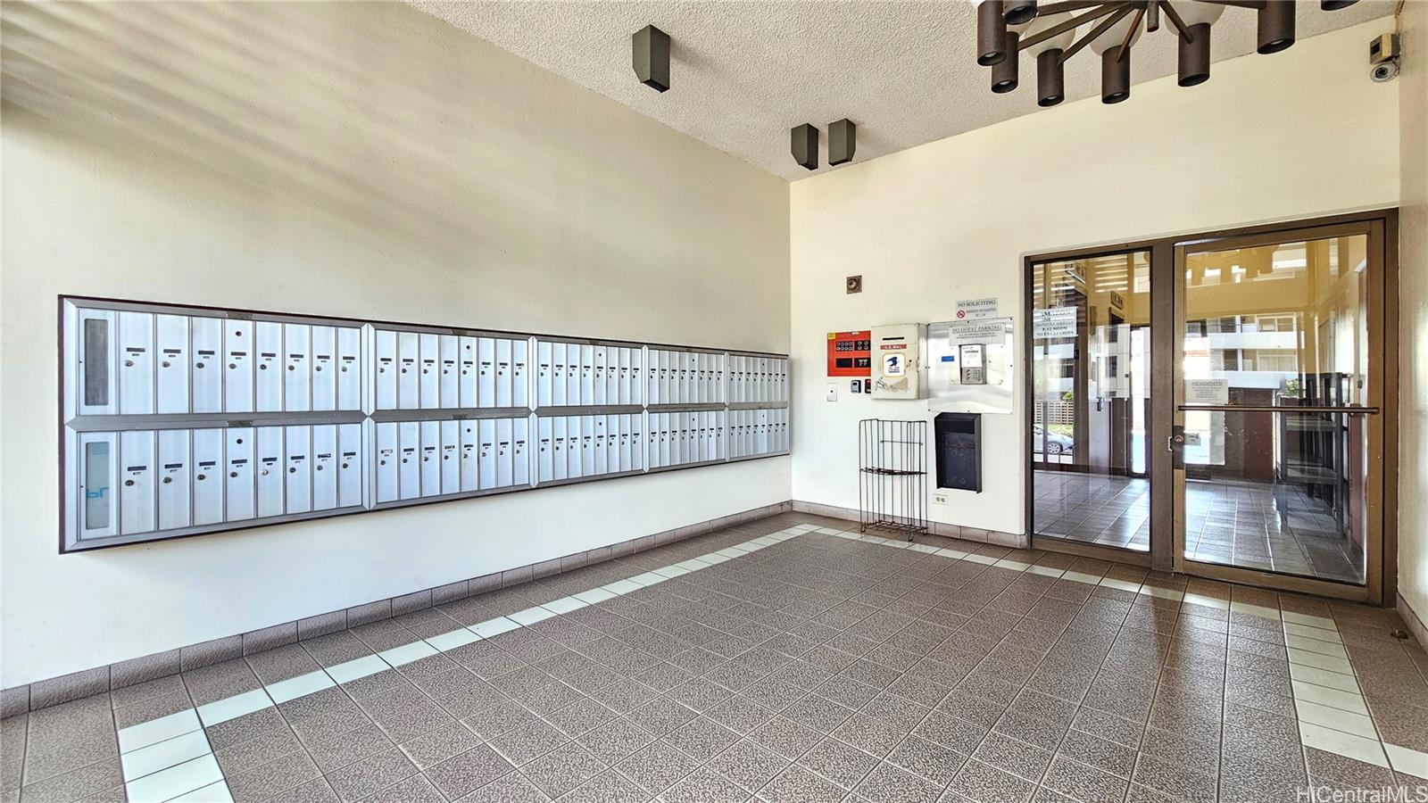 1025 Kalo Place  Unit 1004