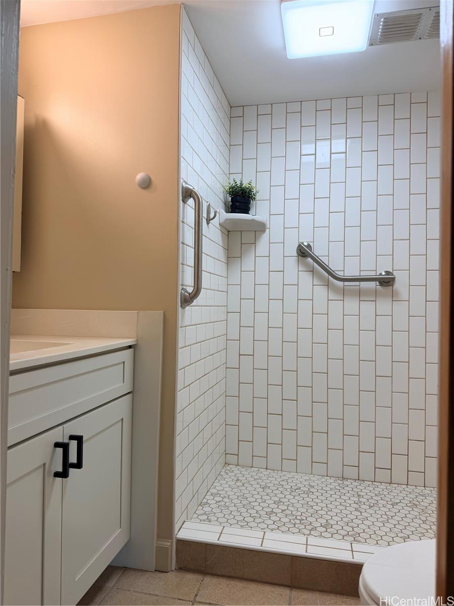 45-535 Luluku Road  Unit B34