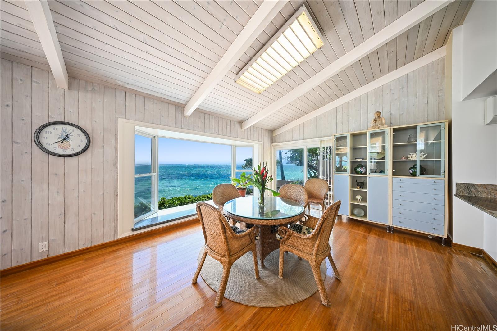 846 Mokulua Drive