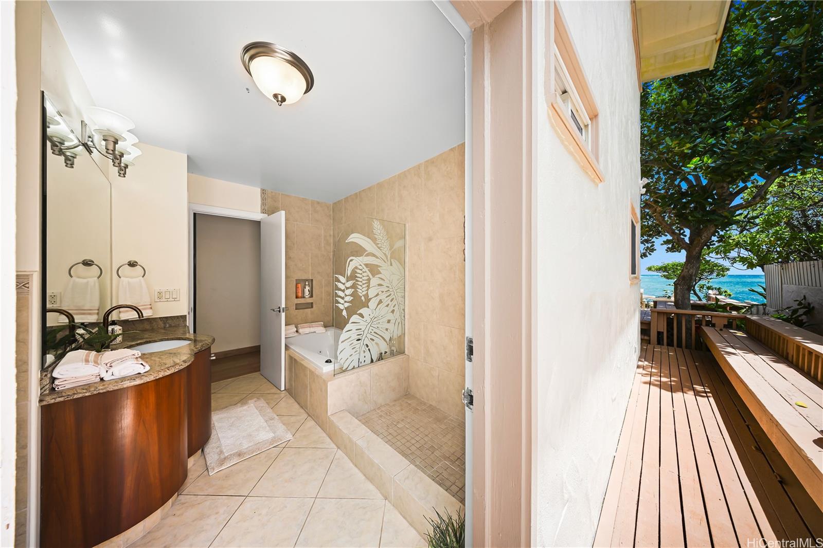 846 Mokulua Drive