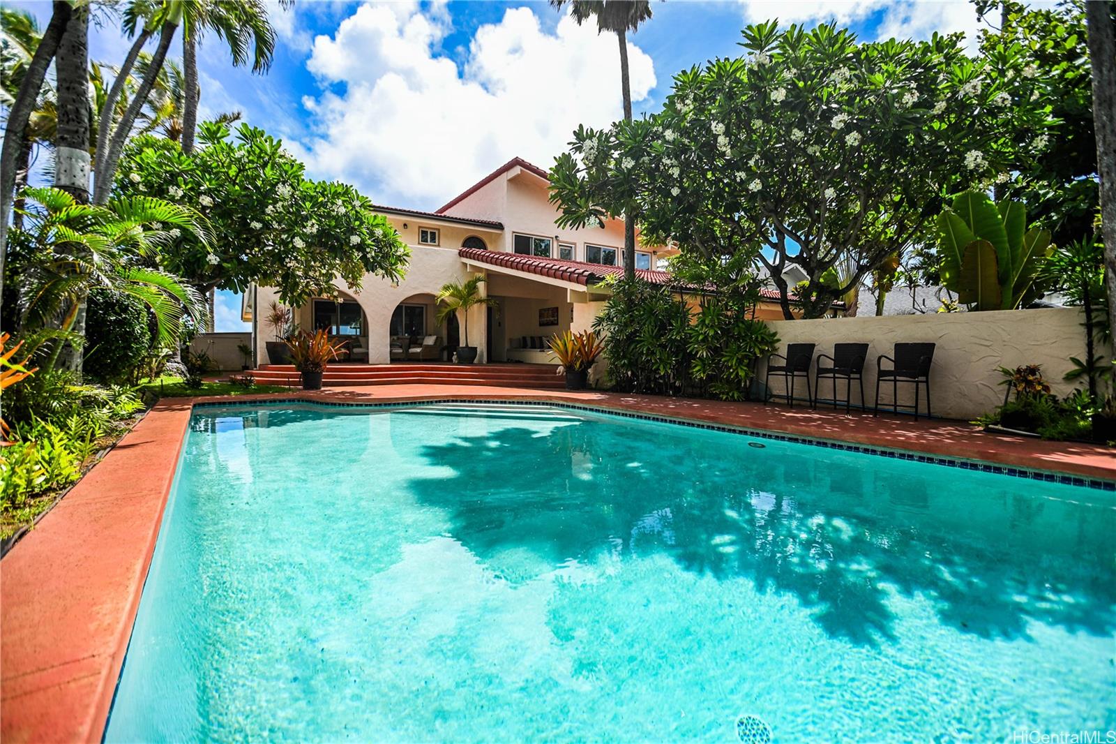 846 Mokulua Drive