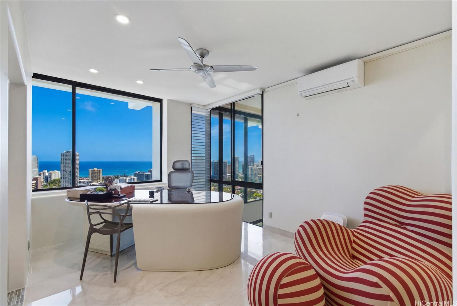 2333 Kapiolani Boulevard  Unit 3517