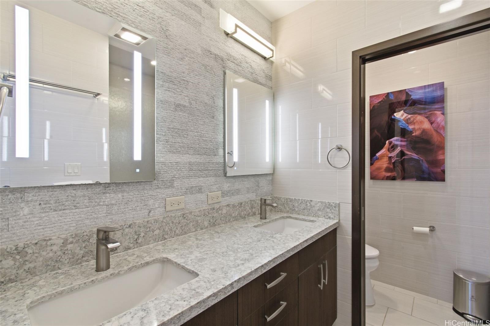 2333 Kapiolani Boulevard  Unit 3517
