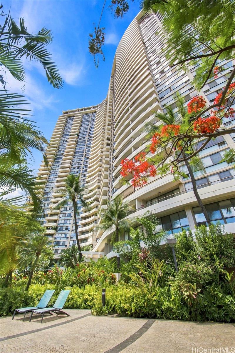 2333 Kapiolani Boulevard  Unit 3517