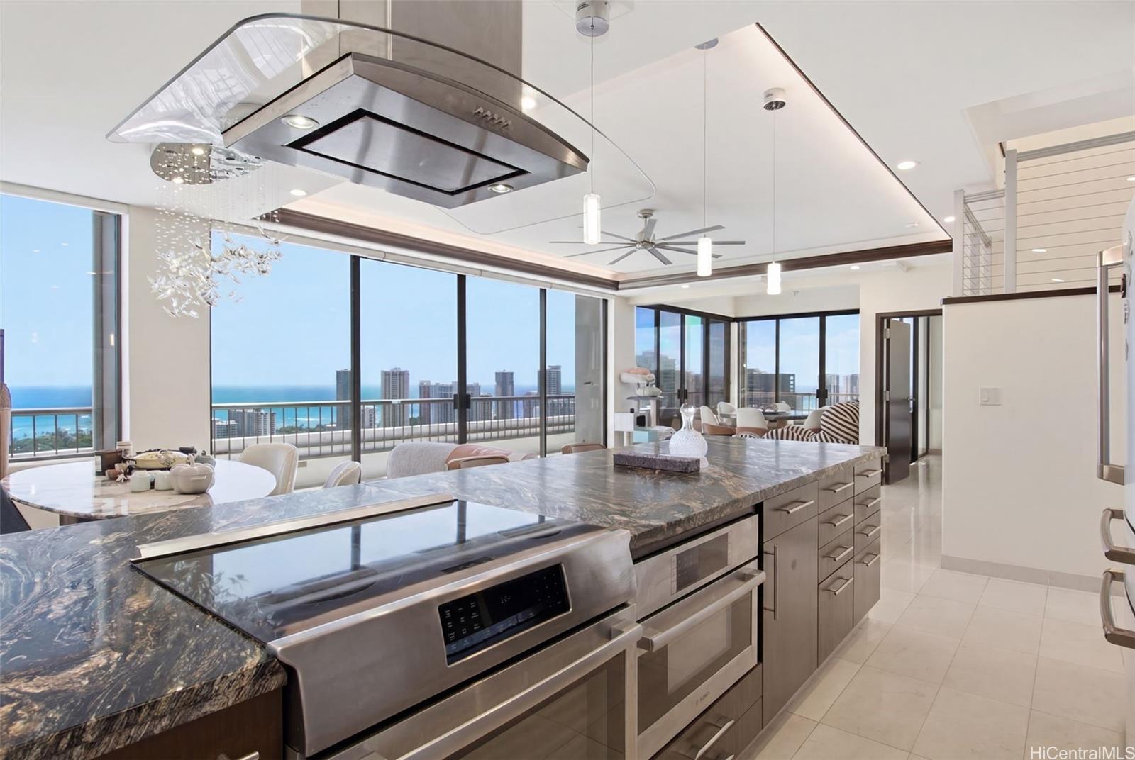 2333 Kapiolani Boulevard  Unit 3517