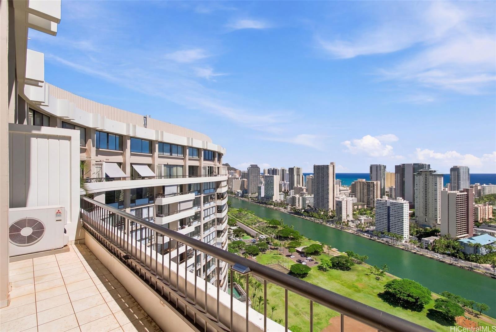 2333 Kapiolani Boulevard  Unit 3517