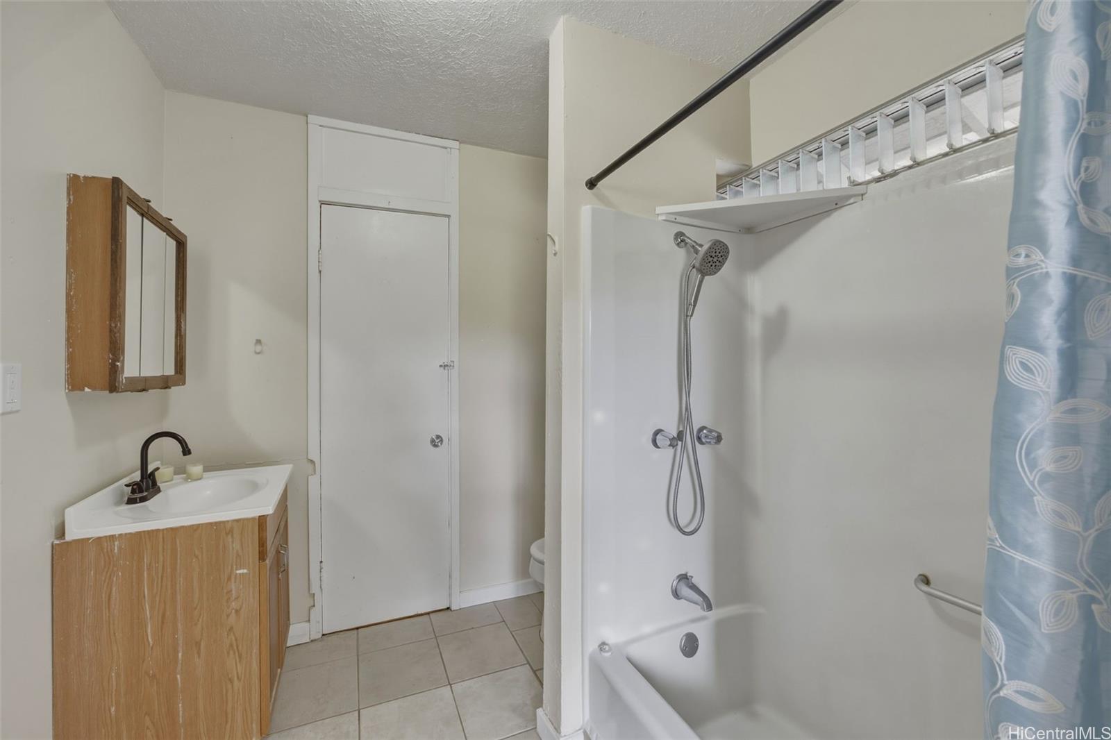 47-544 Melekula Road  Unit A