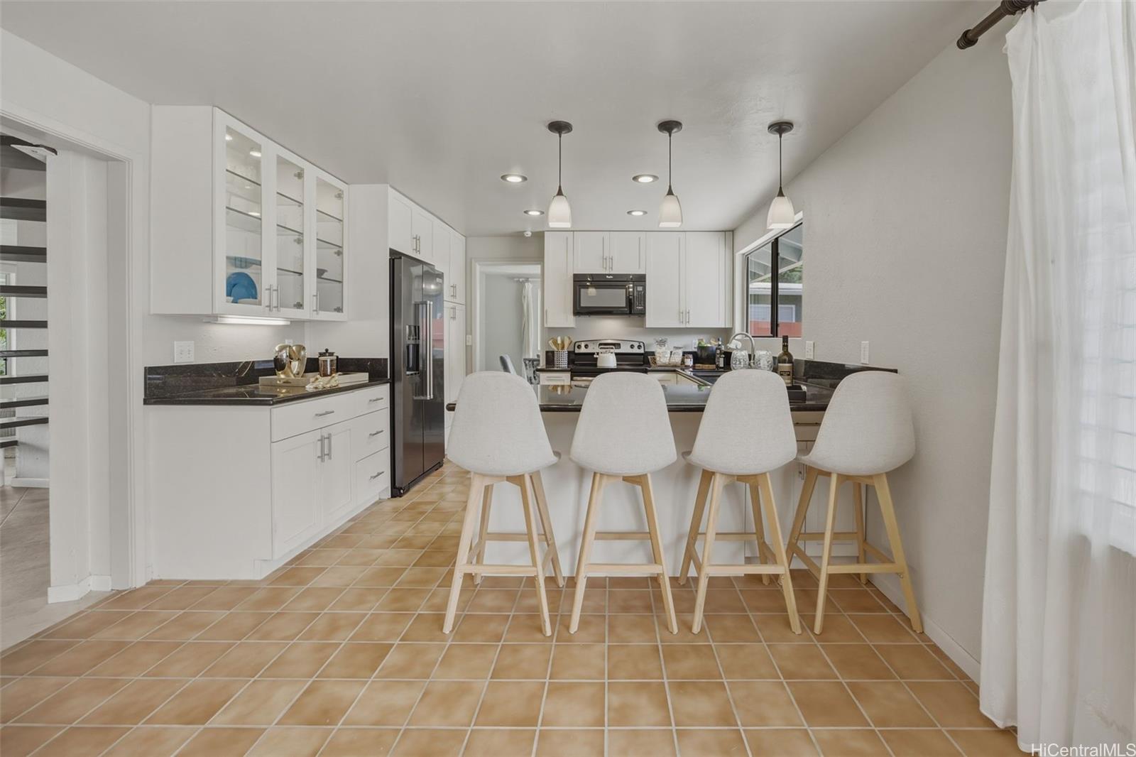 47-544 Melekula Road  Unit A