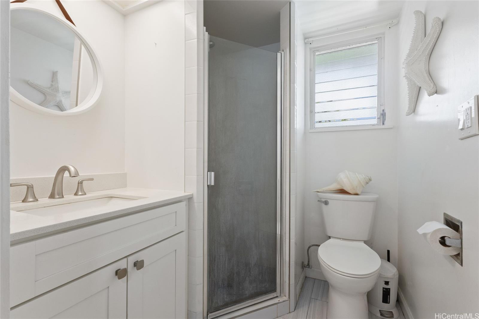 2957 Kalakaua Avenue  Unit 318