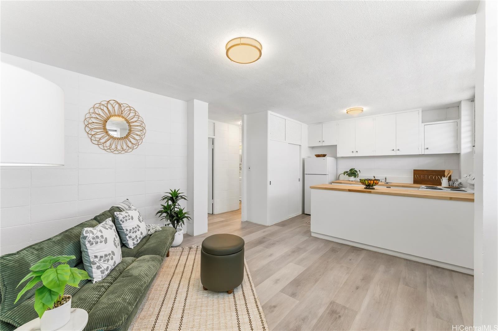 1229 Kokea Streets A203