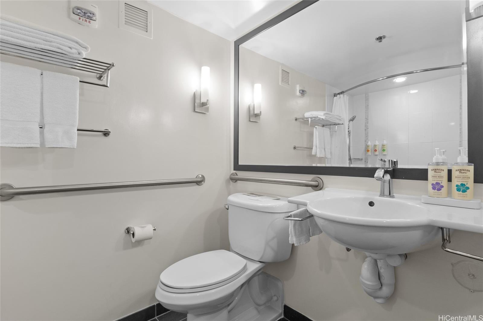410 Atkinson Drive  Unit 811
