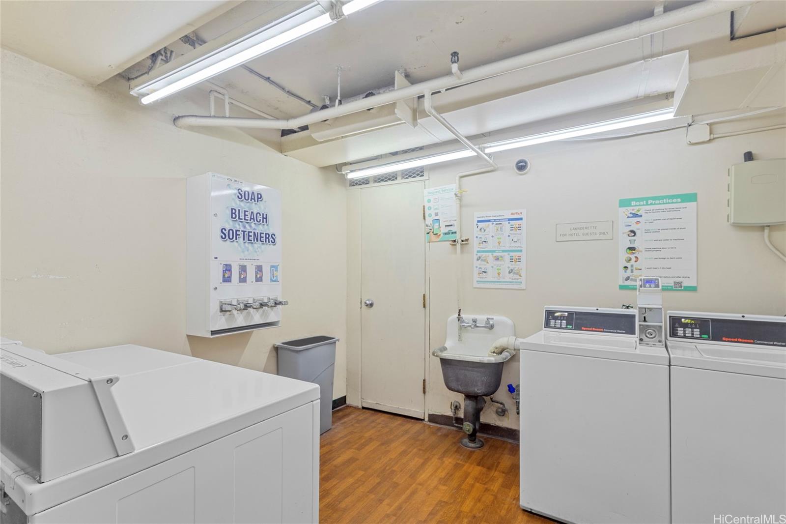 410 Atkinson Drive  Unit 811