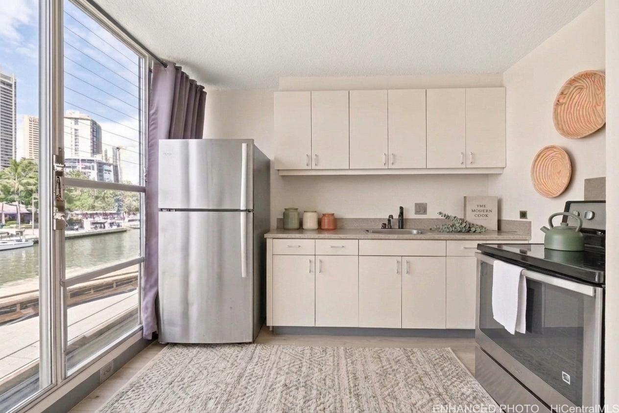 620 Mccully Street  Unit 308