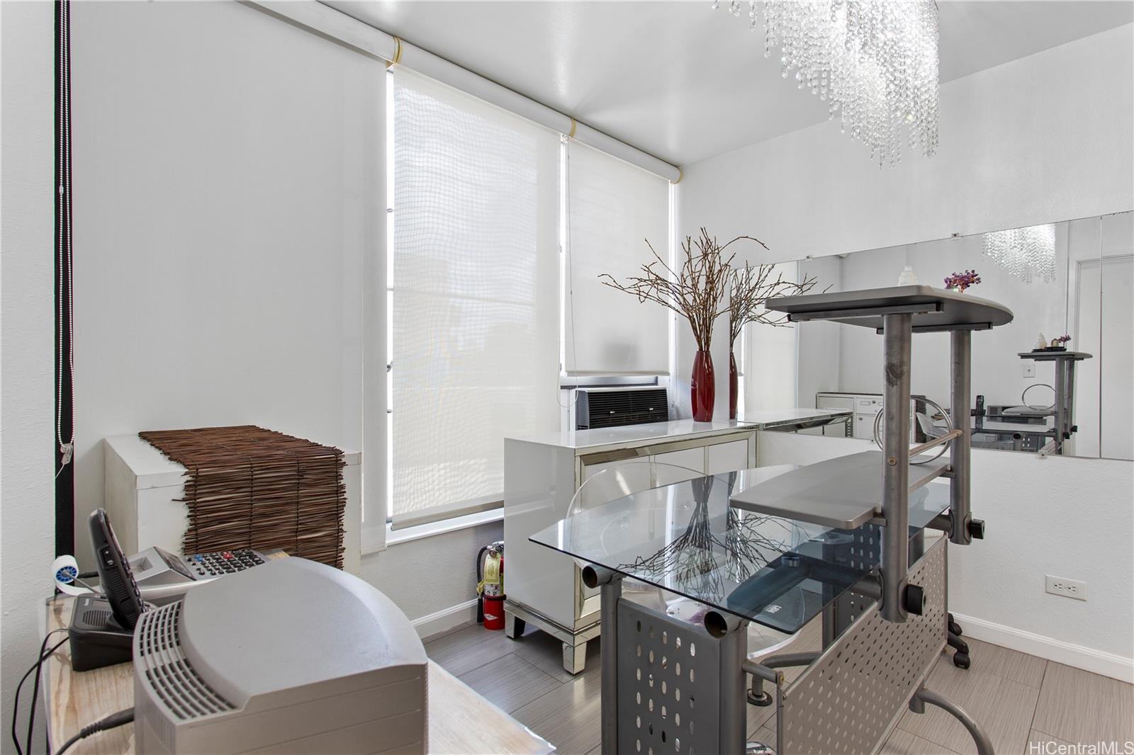 465 Kapahulu Avenue  Unit 2B