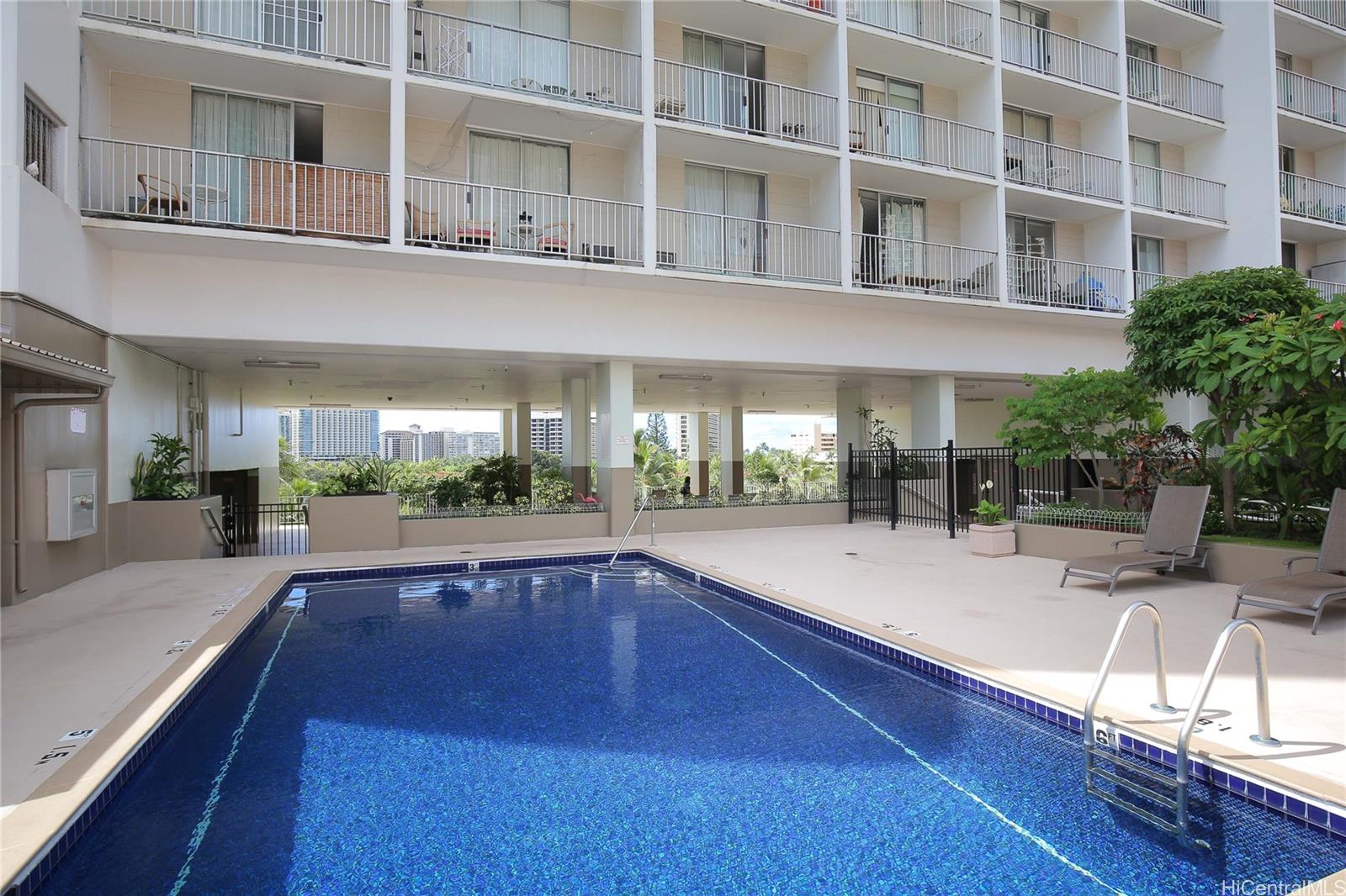 1920 Ala Moana Boulevard  Unit 802