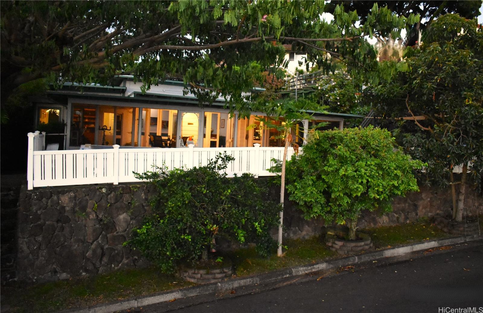2648 Haili Road