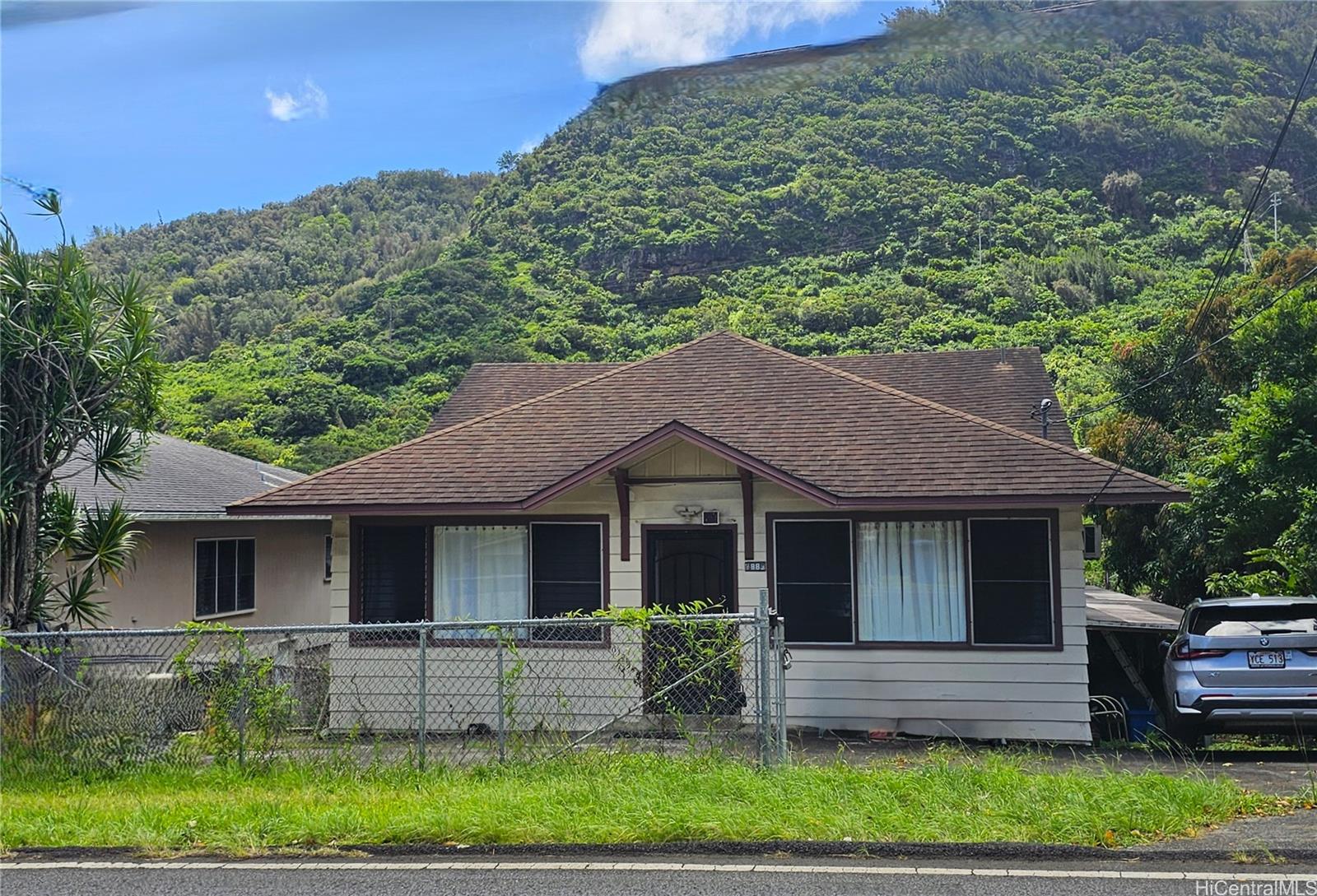 2888 Kalihi Street
