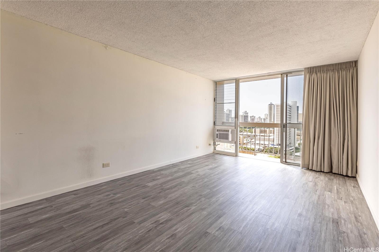 2630 Kapiolani Boulevard  Unit 1403