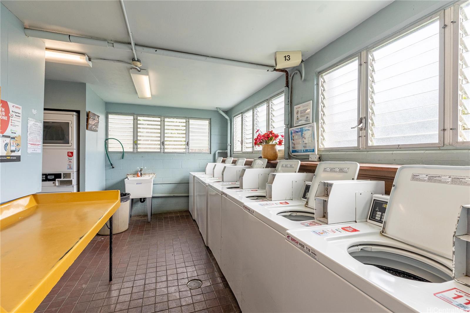 2630 Kapiolani Boulevard Unit 1403 2630 Kapiolani Boulevard Unit 1403