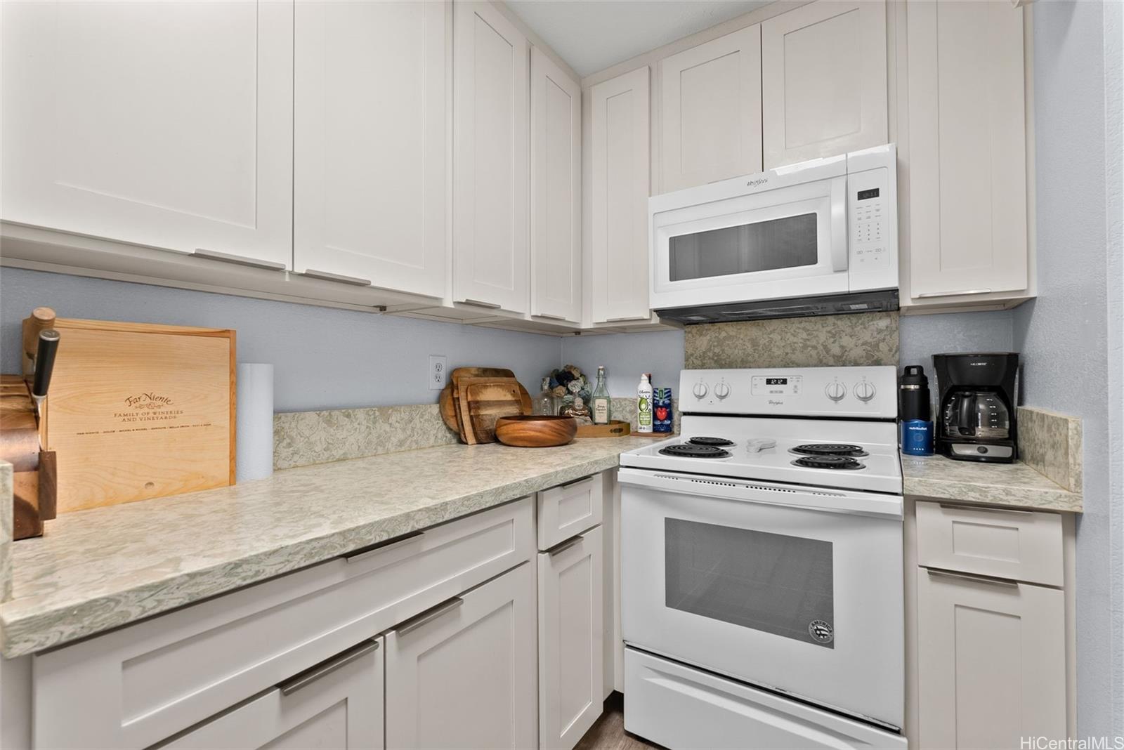 516 Mananai Place  Unit 15A