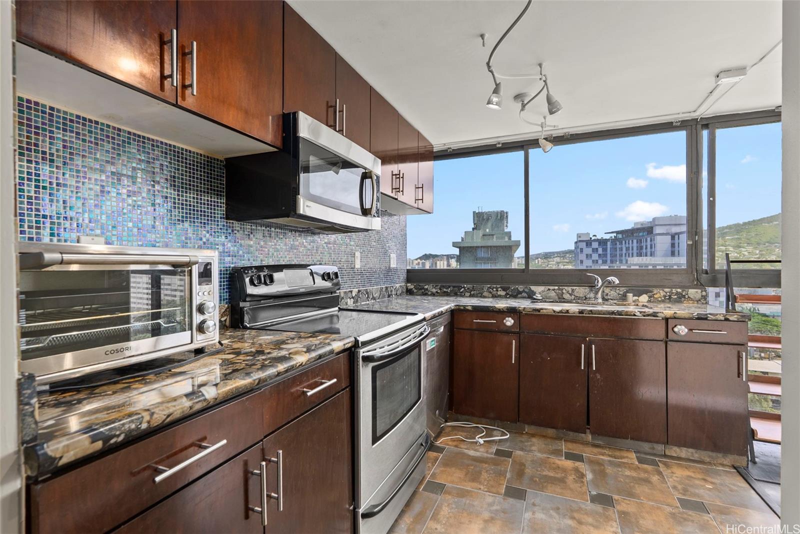 2724 Kahoaloha Lane  Unit 1207