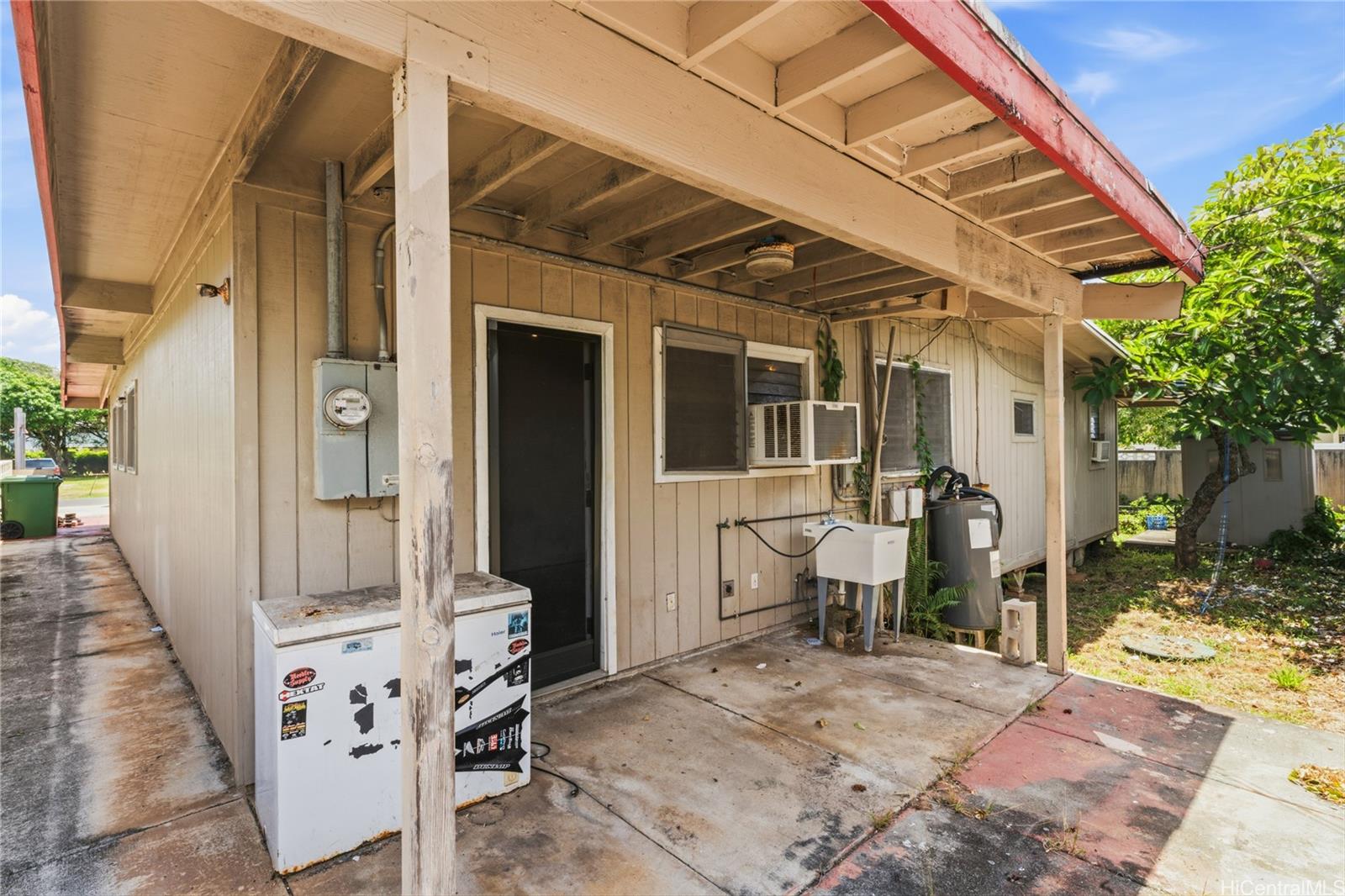 55-502 Moana Street