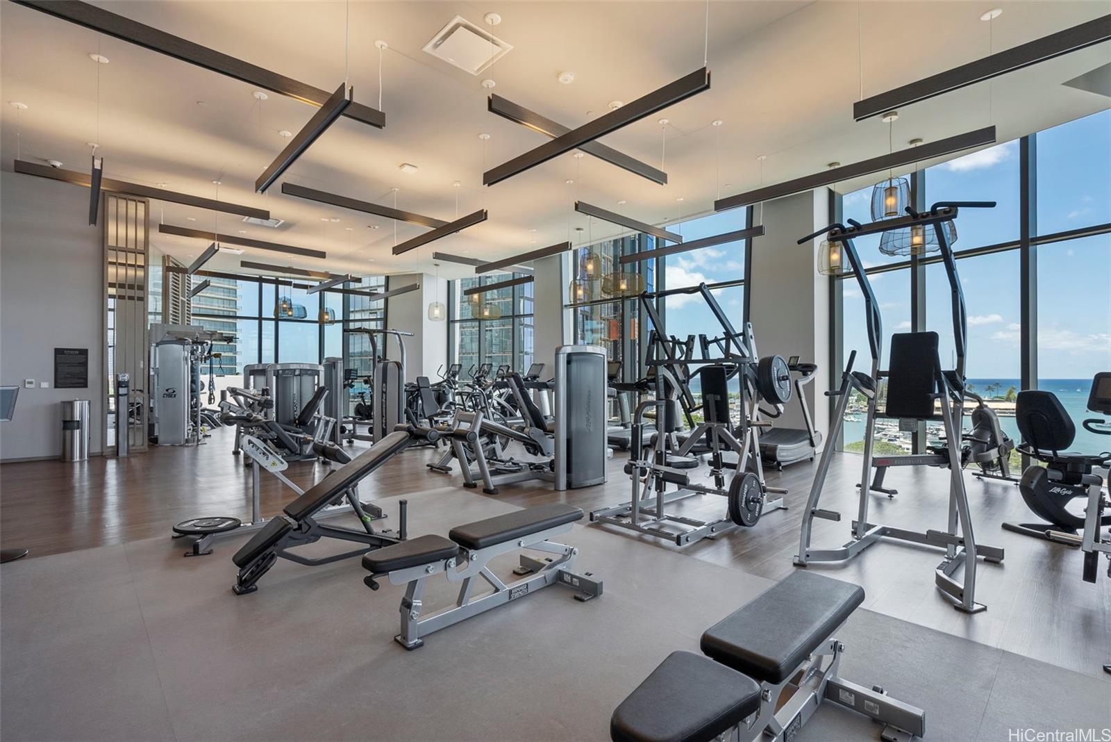 1000 Auahi Street  Unit 733