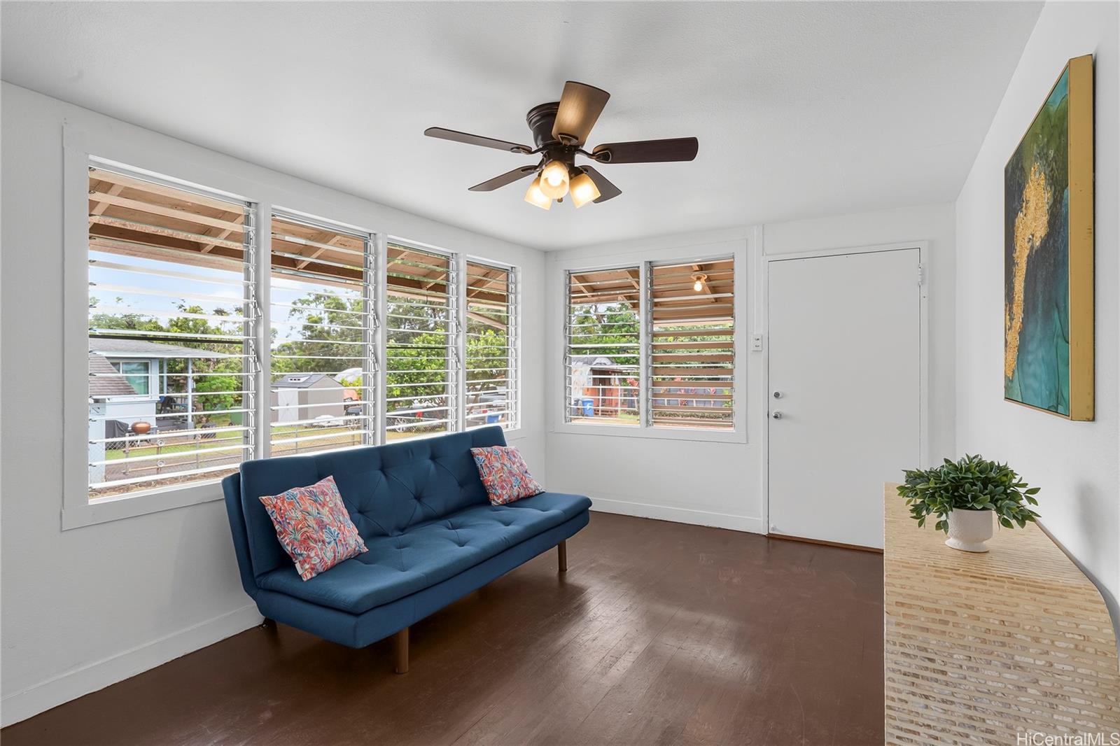 371 Mala Street