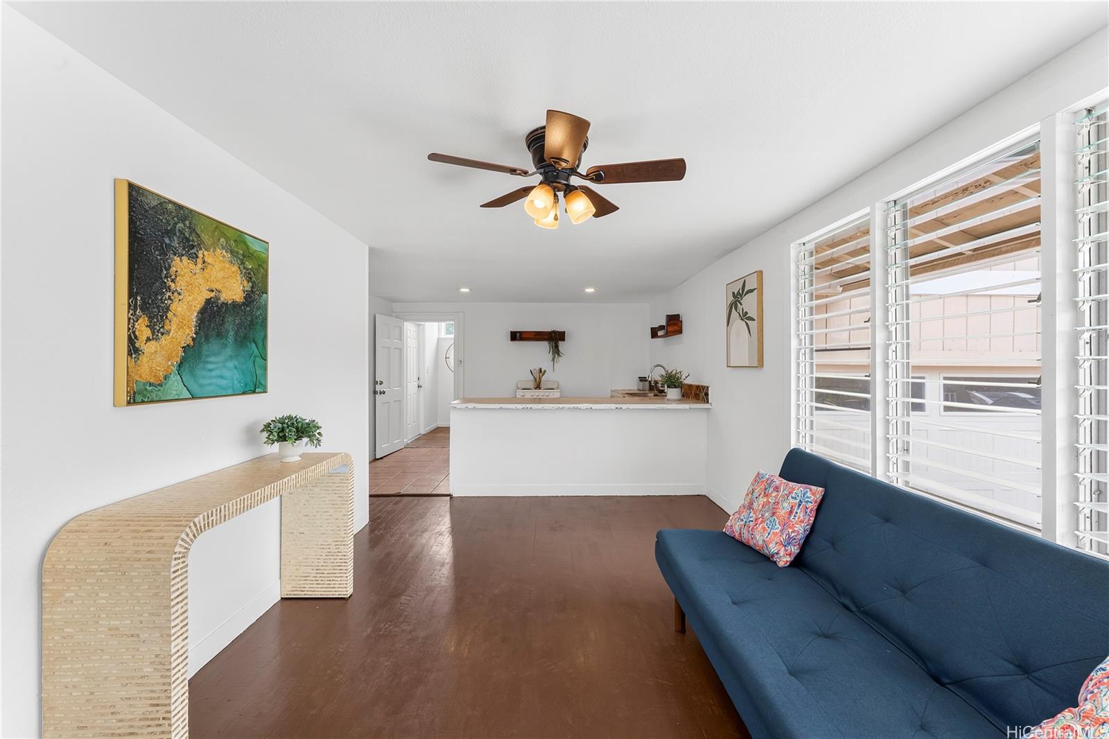 371 Mala Street
